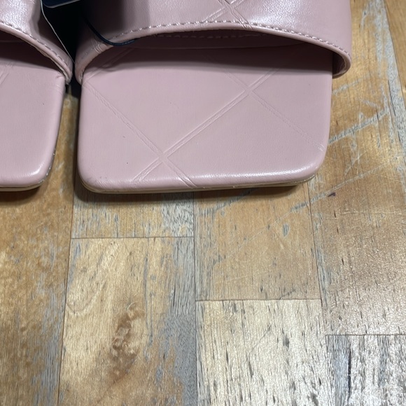 NWT Forever 21 heeled sandals - Picture 3 of 7